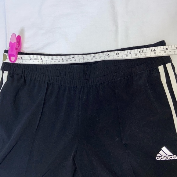 Women’s Adidas stretchy waist black white stripes Capri crop pants Sz medium‎ - Picture 6 of 10